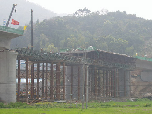 湖南路橋建設(shè)集團(tuán)現(xiàn)澆平臺 湖南路橋建設(shè)集團(tuán)現(xiàn)澆平臺