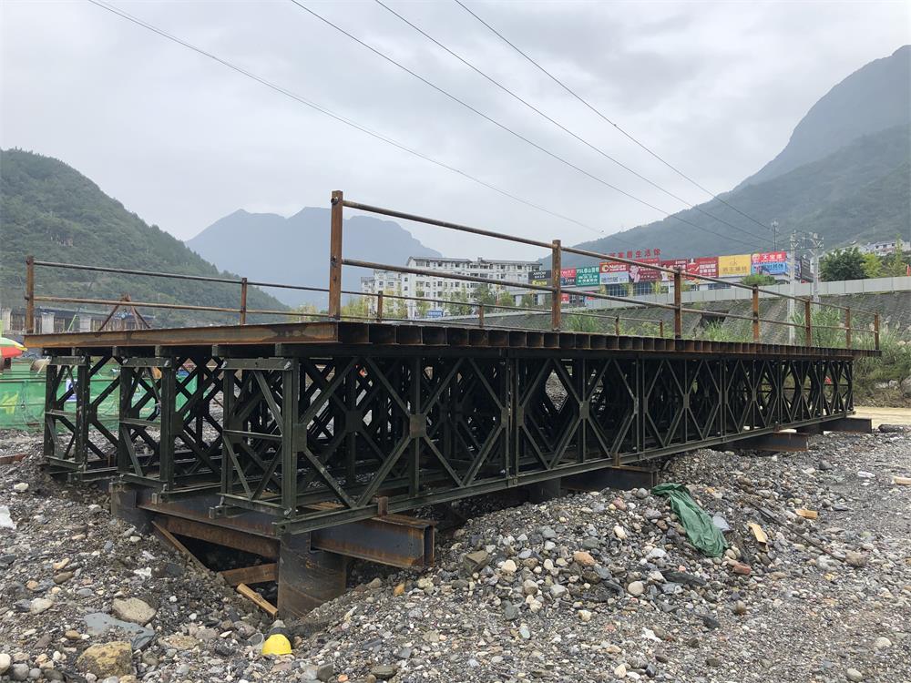 湖北興山高鐵站貝雷橋 湖北興山高鐵站貝雷橋