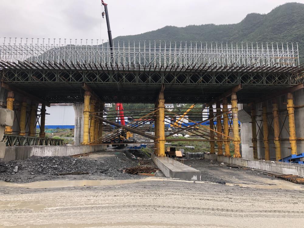 中鐵隧道局湖北宜昌現(xiàn)澆梁 中鐵隧道局湖北宜昌現(xiàn)澆梁