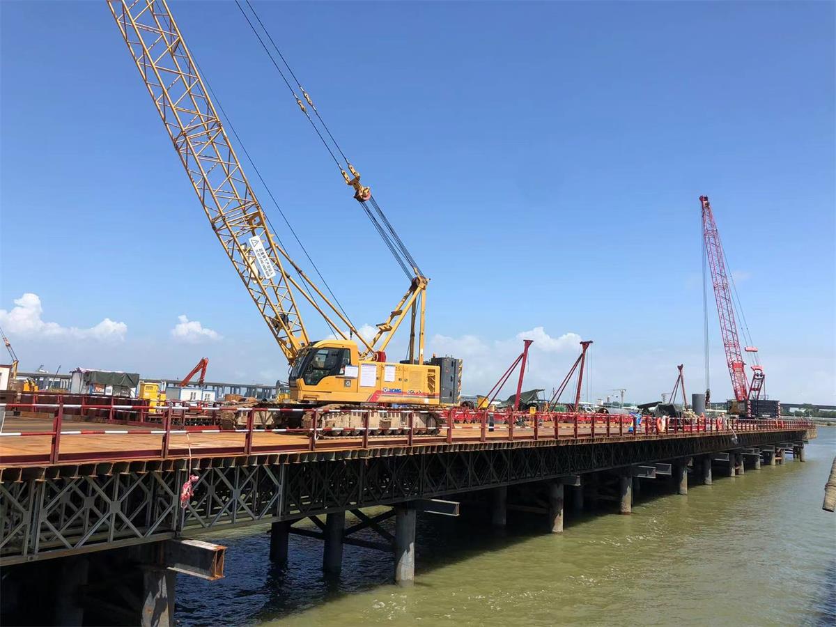 湖南浩潤路橋機(jī)械有限公司,郴州公路鋼橋設(shè)計制造加工,郴州鋼管樁橋梁設(shè)計制造加工 湖南浩潤路橋機(jī)械有限公司,郴州公路鋼橋設(shè)計制造加工,郴州鋼管樁橋梁設(shè)計制造加工