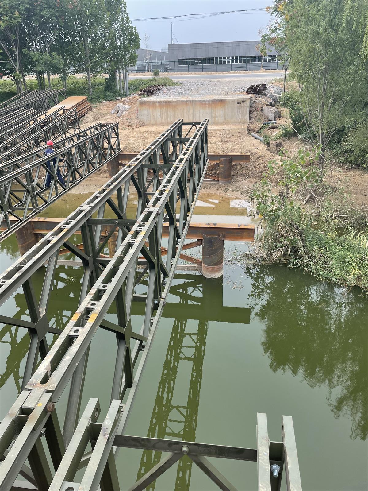湖南浩潤路橋機(jī)械有限公司,郴州公路鋼橋設(shè)計(jì)制造加工,郴州鋼管樁橋梁設(shè)計(jì)制造加工 湖南浩潤路橋機(jī)械有限公司,郴州公路鋼橋設(shè)計(jì)制造加工,郴州鋼管樁橋梁設(shè)計(jì)制造加工