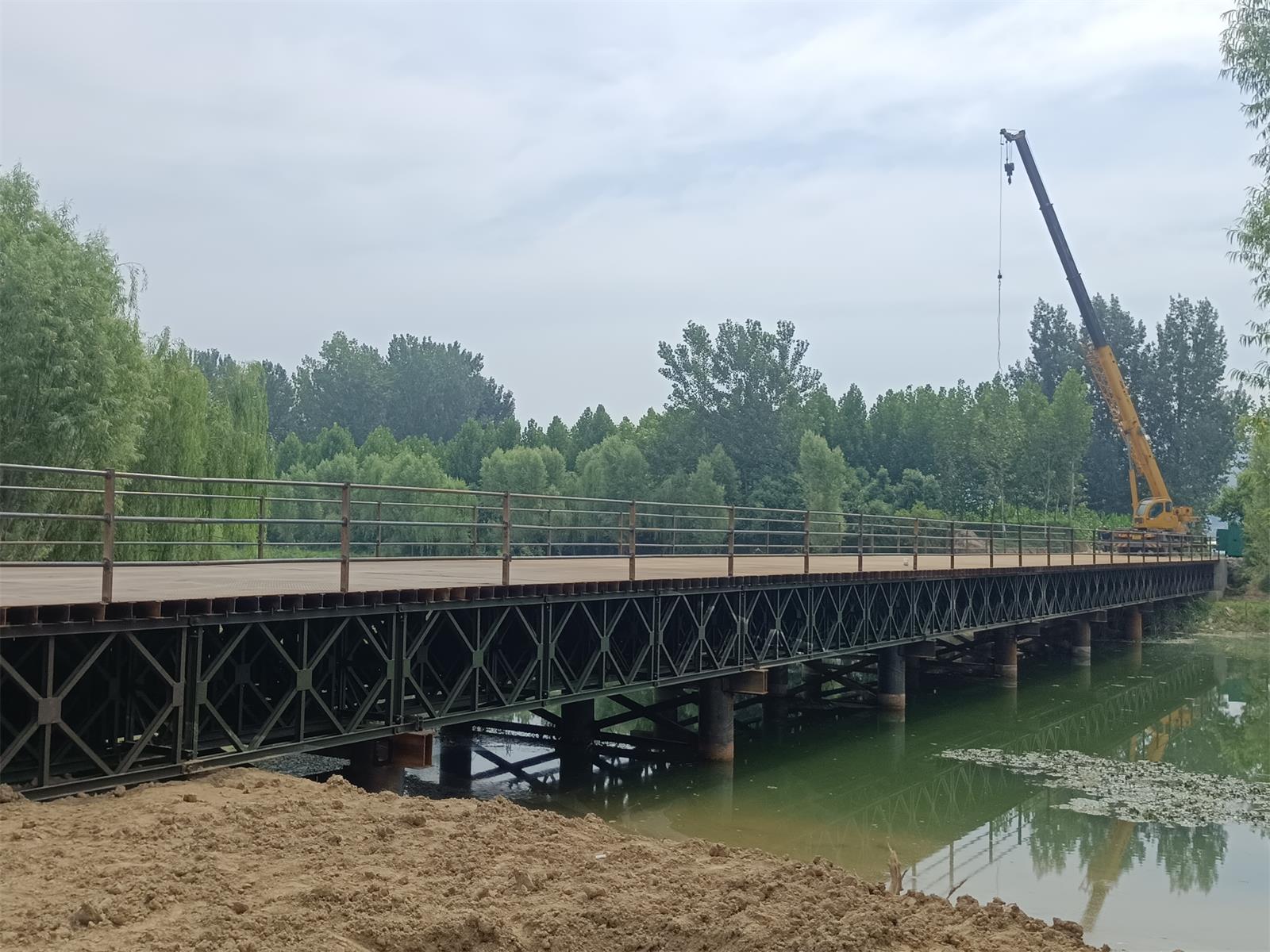湖南浩潤路橋機(jī)械有限公司,郴州公路鋼橋設(shè)計(jì)制造加工,郴州鋼管樁橋梁設(shè)計(jì)制造加工 湖南浩潤路橋機(jī)械有限公司,郴州公路鋼橋設(shè)計(jì)制造加工,郴州鋼管樁橋梁設(shè)計(jì)制造加工