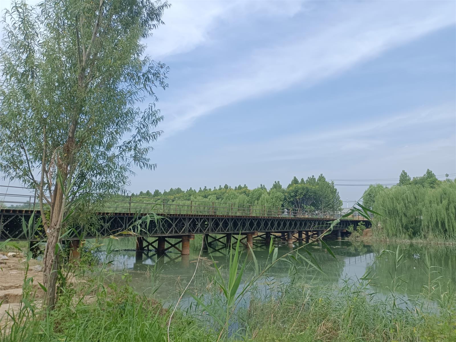 湖南浩潤路橋機(jī)械有限公司,郴州公路鋼橋設(shè)計(jì)制造加工,郴州鋼管樁橋梁設(shè)計(jì)制造加工 湖南浩潤路橋機(jī)械有限公司,郴州公路鋼橋設(shè)計(jì)制造加工,郴州鋼管樁橋梁設(shè)計(jì)制造加工